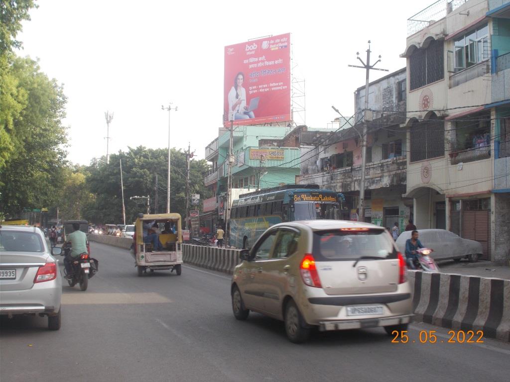 Outdoor Advertising image