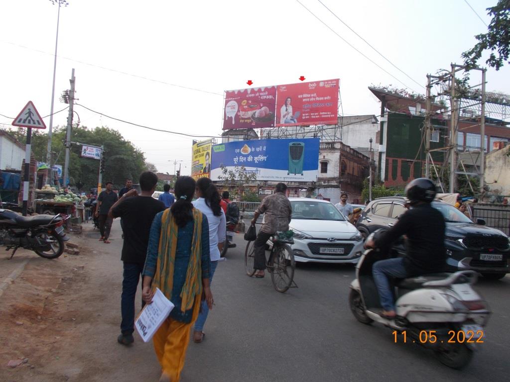 Outdoor Advertising image