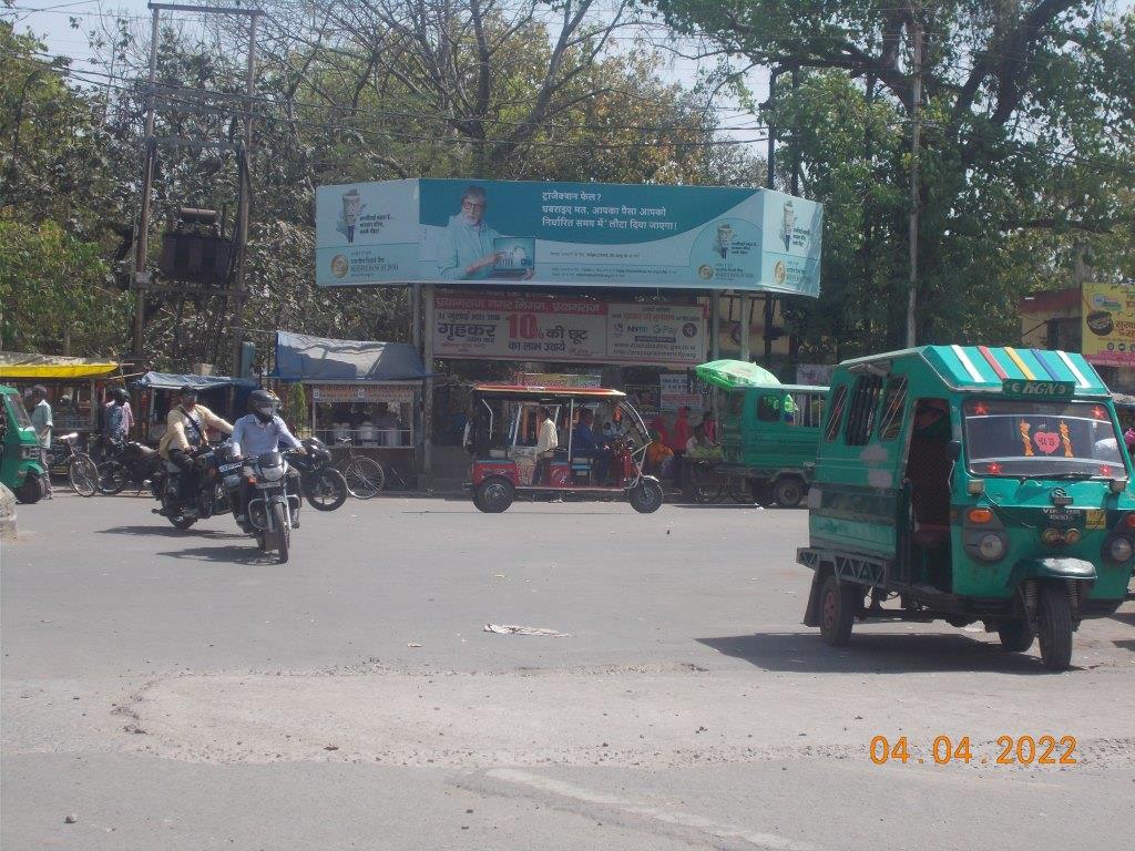 Outdoor Advertising image