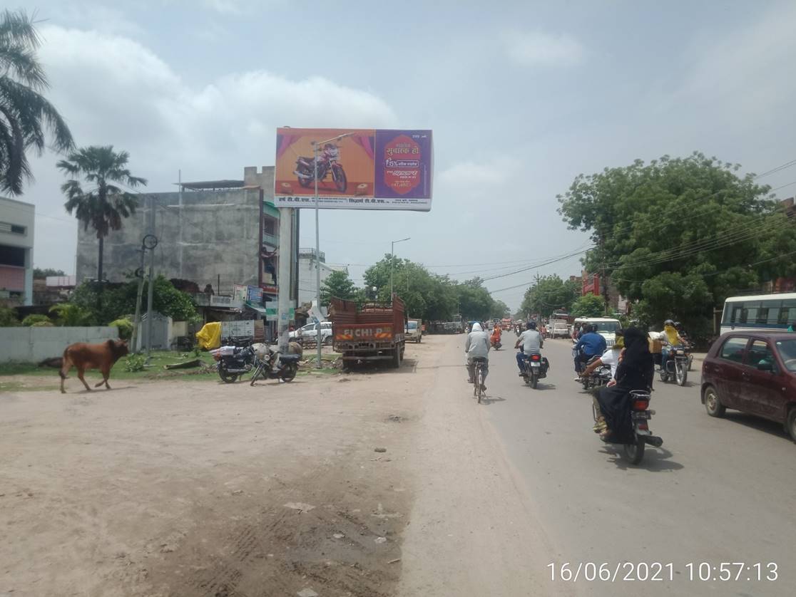 Outdoor Advertising image