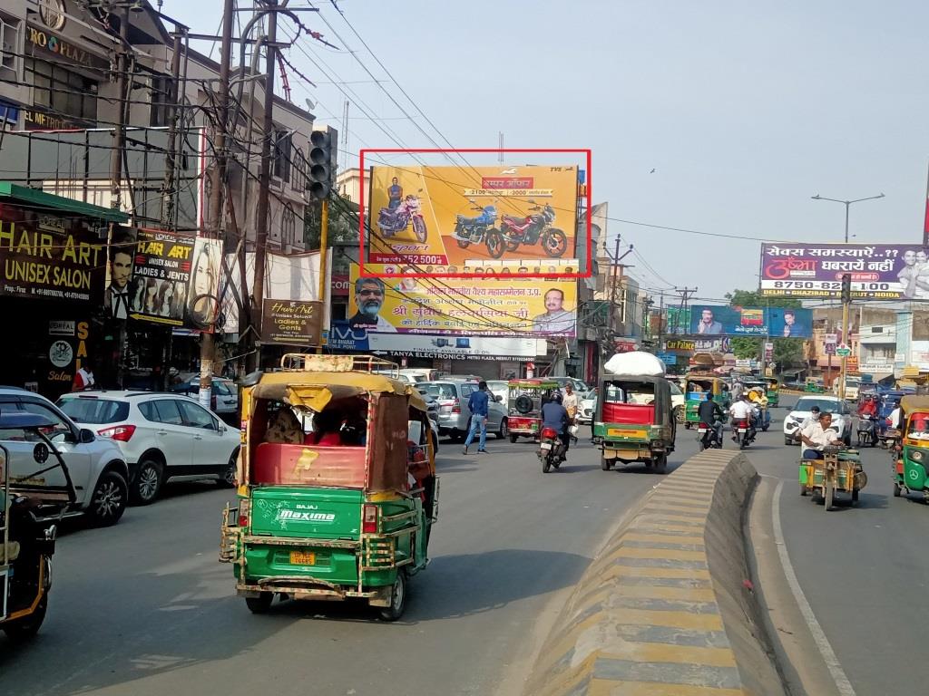Outdoor Advertising image
