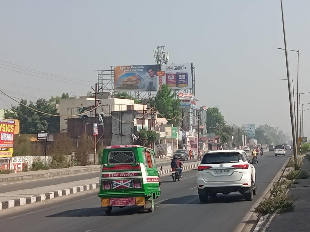 Outdoor Advertising image