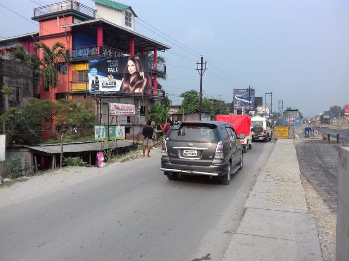 Outdoor Advertising image