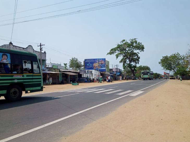 Outdoor Advertising image