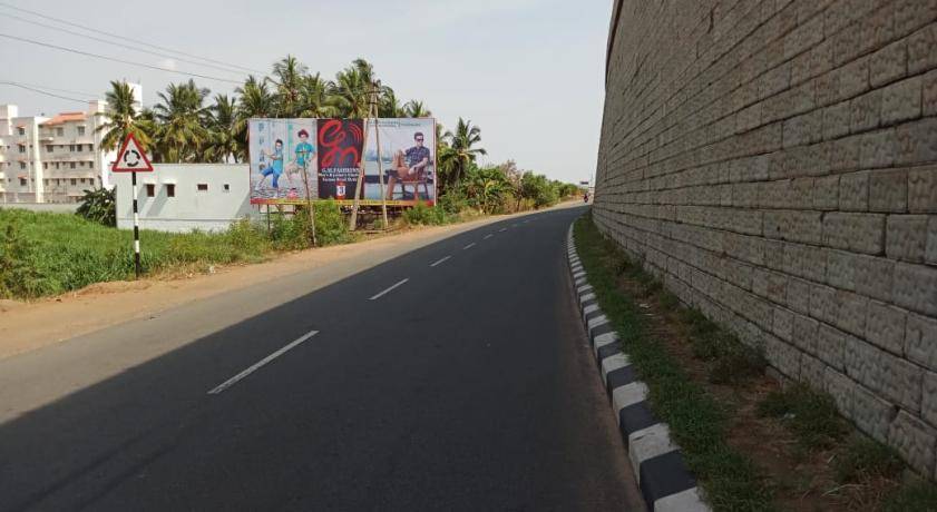 Outdoor Advertising image