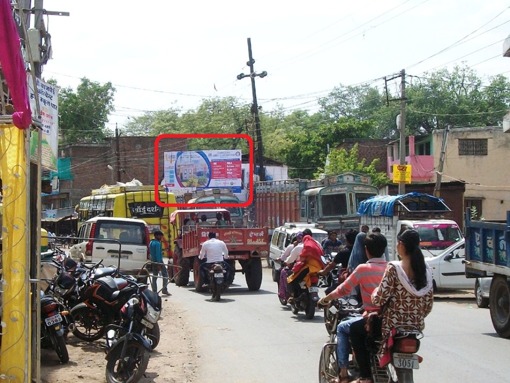 Outdoor Advertising image