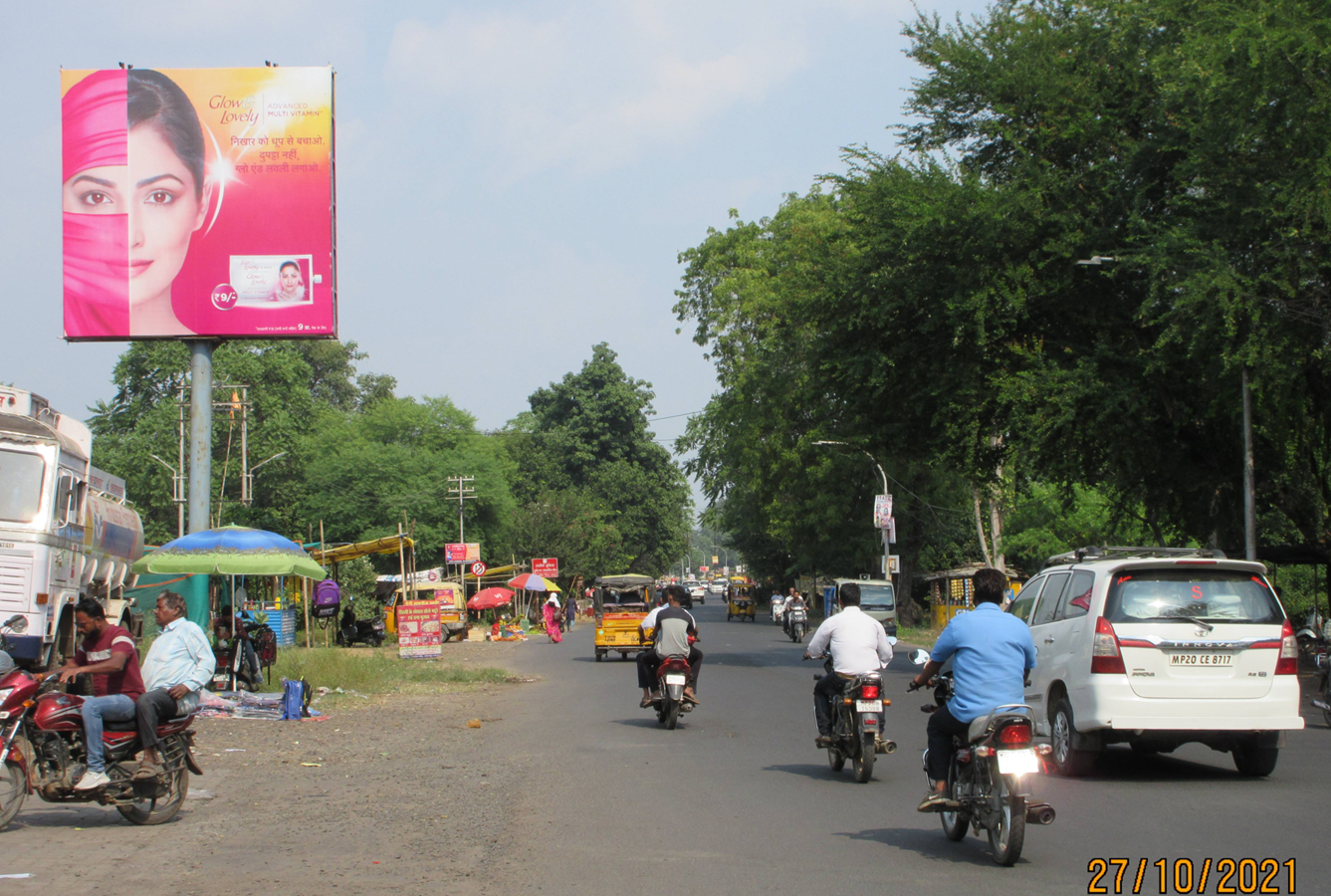 Outdoor Advertising image