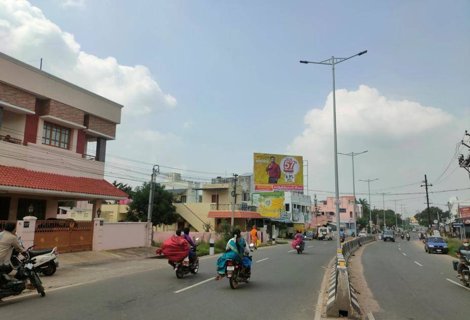 Outdoor Advertising image