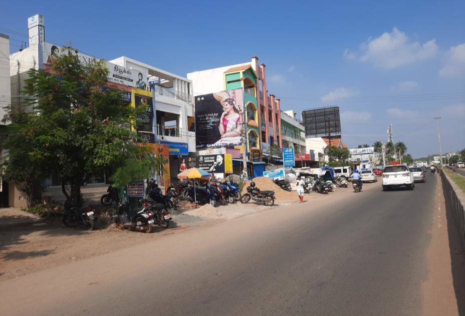 Outdoor Advertising image