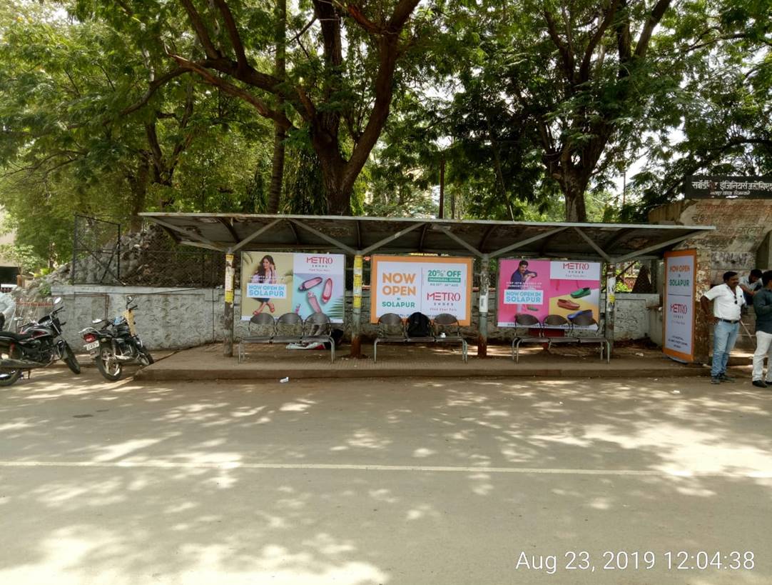 Bus Que Shelter Solapur Maharashtra