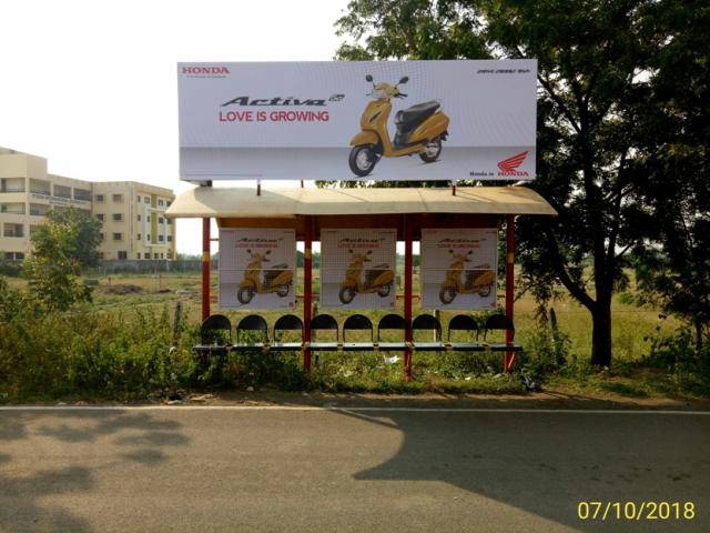 Bus Que Shelter Solapur Maharashtra