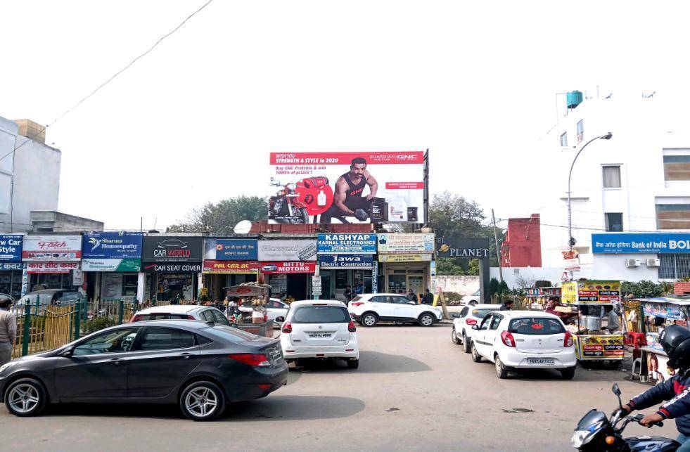 Billboard -Fountain Chowk, Karnal, Haryana Billboard -Fountain Chowk, Karnal, Haryana