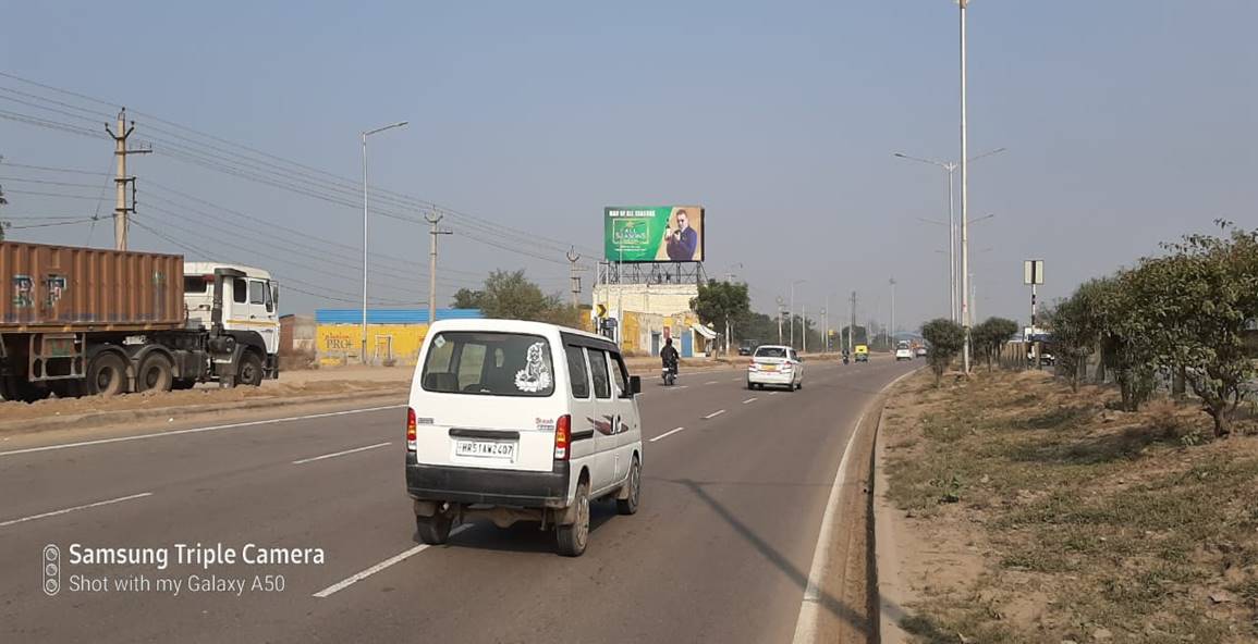 Billboard -Palwal Chowk, Palwal, Haryana Billboard -Palwal Chowk, Palwal, Haryana