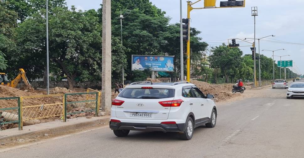 Unipole - Balongi To Kumbra Chowk Road, Mohali, Punjab Unipole - Balongi To Kumbra Chowk Road, Mohali, Punjab