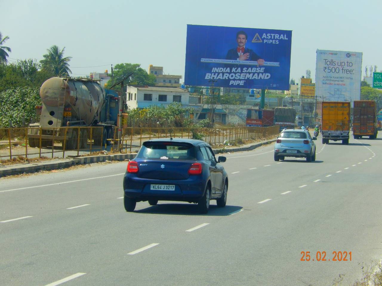 Billboard - Hosur Road, Bangalore, Karnataka Billboard - Hosur Road, Bangalore, Karnataka