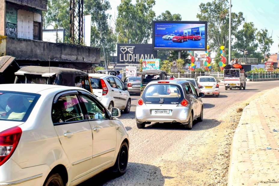 Unipole - Jalandhar Bypass Chowk, Ludhiana, Punjab