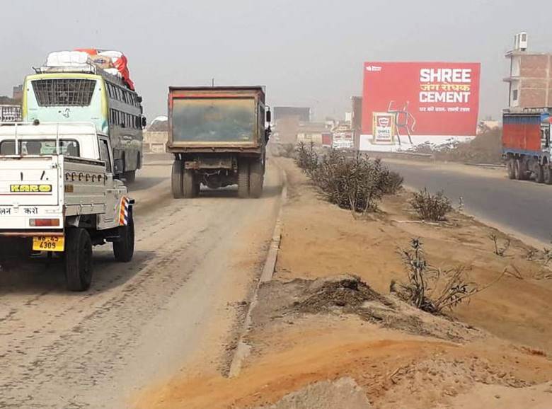 Billboard G.T.More T-Point Dehri Aurangabad Bihar Billboard G.T.More T-Point Dehri Aurangabad Bihar