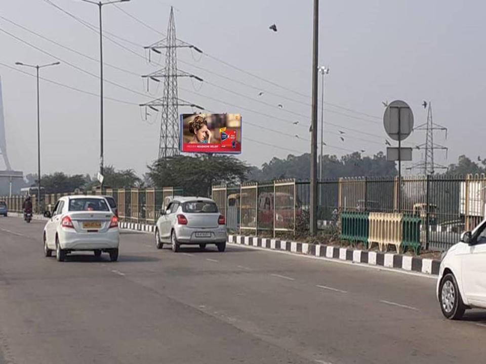 Unipole Bhajanpura / Khajuri Towards Wazirabad / Burari East Delhi Delhi (NCR) Unipole Bhajanpura / Khajuri Towards Wazirabad / Burari East Delhi Delhi (NCR)