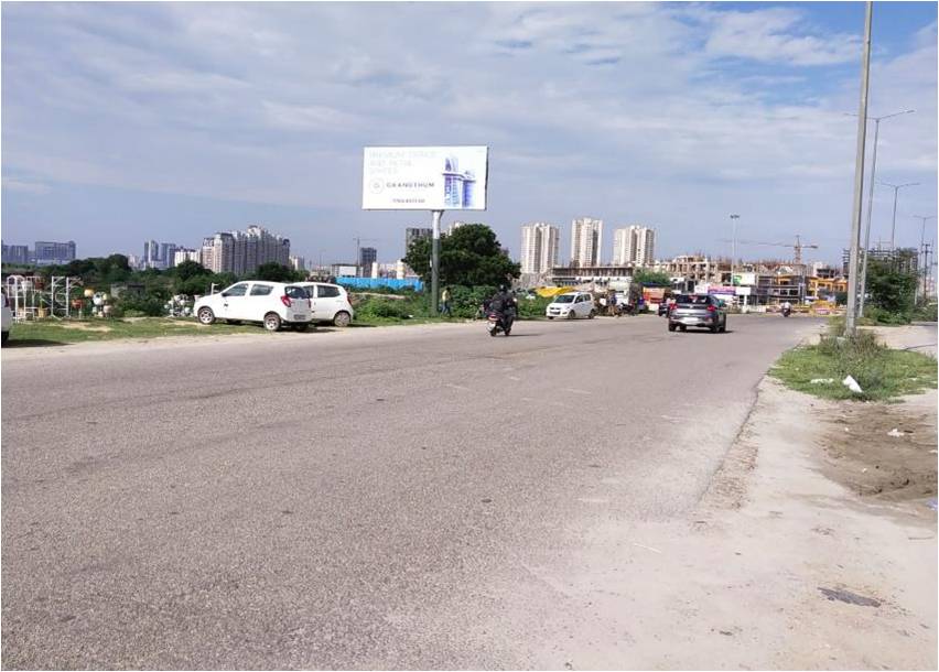 Unipole Near Ats Round About Delhi Delhi (NCR) Unipole Near Ats Round About Delhi Delhi (NCR)