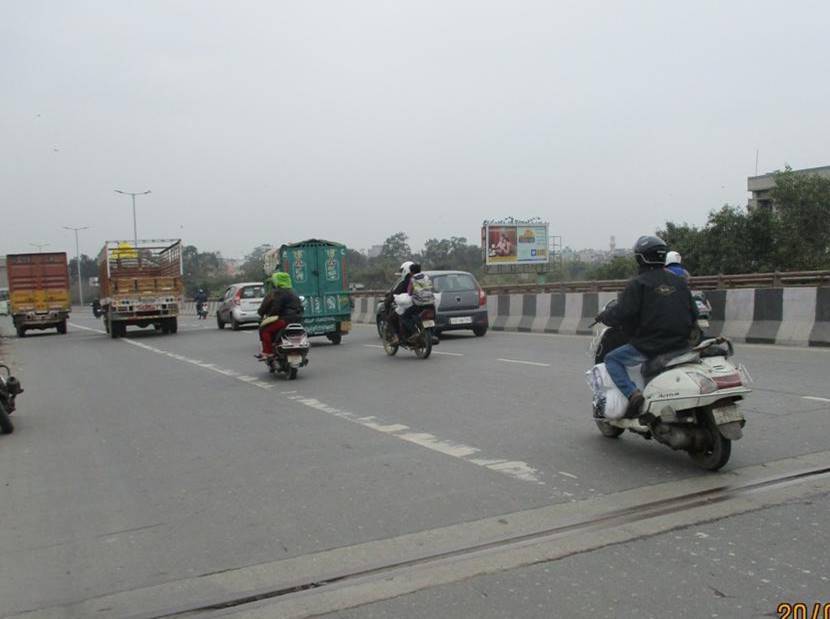 Unipole Dilshad Garden / Shahdara Towards Seelampur / Isbt East Delhi Delhi (NCR) Unipole Dilshad Garden / Shahdara Towards Seelampur / Isbt East Delhi Delhi (NCR)