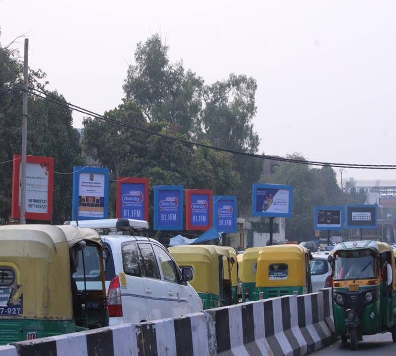Outdoor Advertising - Minipole, Lajpat Nagar Market towards Metro Station, South Delhi, Delhi NCR-1661147342