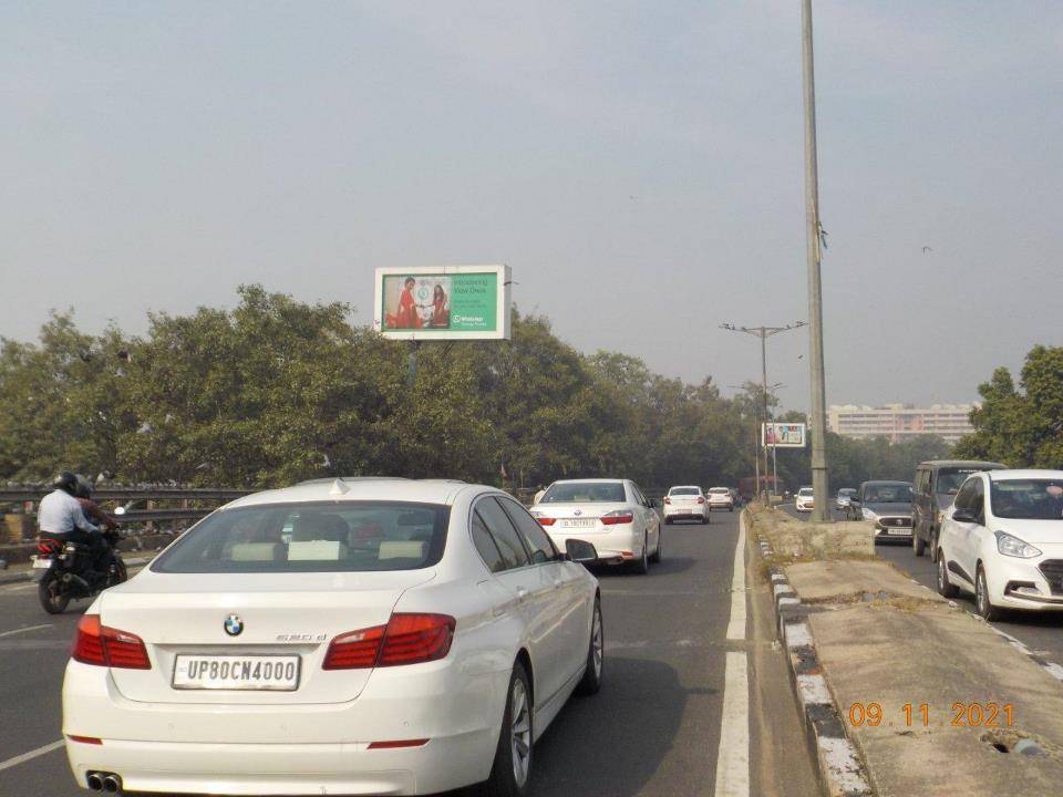 Outdoor Advertising - Unipole, Defence Colony, Flyover, South Delhi, Delhi NCR