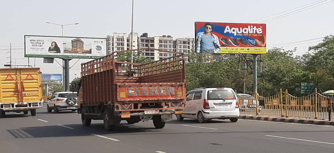 Unipole Hotel Redission Ghaziabad Delhi (NCR) Unipole Hotel Redission Ghaziabad Delhi (NCR)