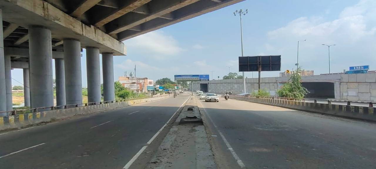 Unipole Hapur Road Ghaziabad Delhi (NCR) Unipole Hapur Road Ghaziabad Delhi (NCR)