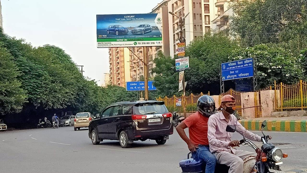 Unipole Windsor Mkt Ghaziabad Delhi (NCR)