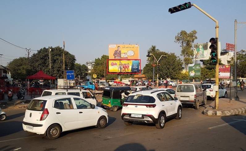 Billboard - Sangam Cross Road, Vadodara, Gujarat Billboard - Sangam Cross Road, Vadodara, Gujarat