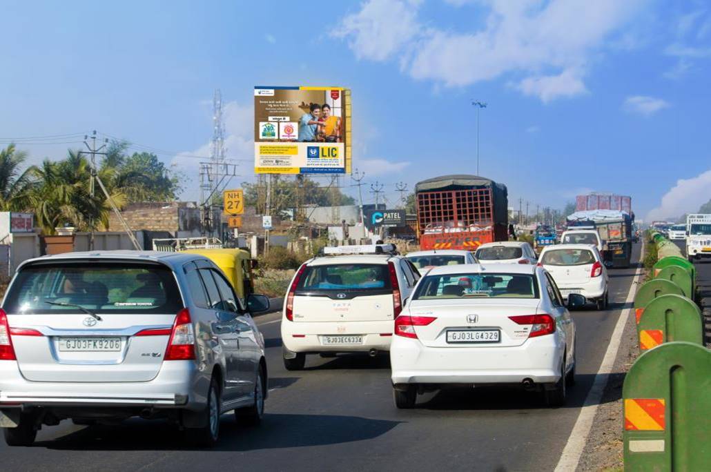 Billboard - Gondal Chowkdi, Rajkot, Gujarat Billboard - Gondal Chowkdi, Rajkot, Gujarat