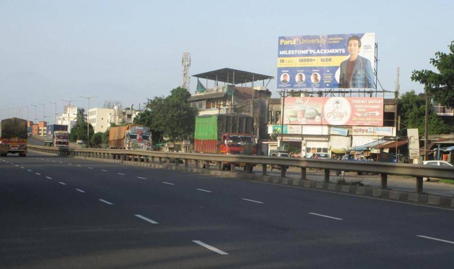 Billboard - Chikhli, NH8, Gujarat