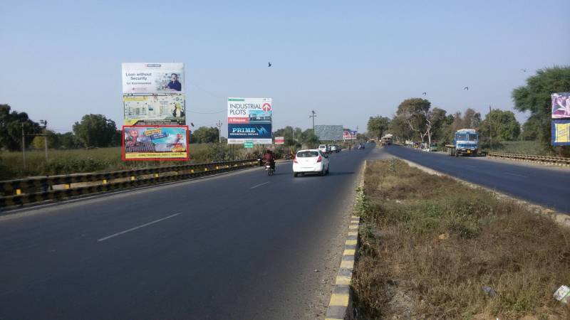 Billboard - Manjusar Bridge, Manjusar, Gujarat Billboard - Manjusar Bridge, Manjusar, Gujarat