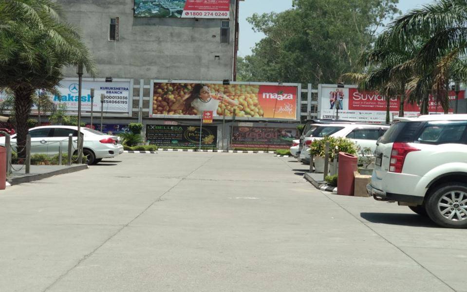 Unipole -Divine Mall, Kurukshetra, Haryana Unipole -Divine Mall, Kurukshetra, Haryana