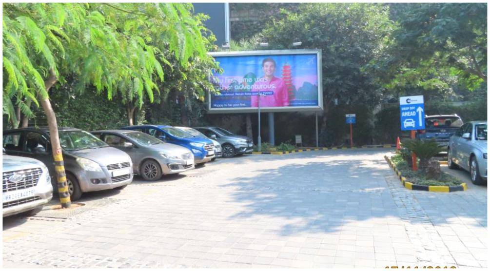 Unipole -Wine Company Parking, Gurgaon, Haryana Unipole -Wine Company Parking, Gurgaon, Haryana