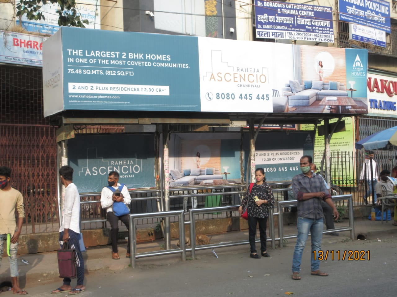 Bus Queue Shelter - Saki Vihar Road - State Bank,   Chandivali,   Mumbai,   Maharashtra
