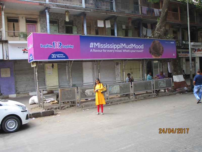 Bus Queue Shelter - Gokhale Road (South) - Parel S. T. Depot,   Dadar (W),   Mumbai,   Maharashtra