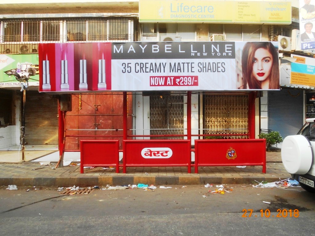 Bus Queue Shelter - Yari Market - Yari Road, Andheri West, Mumbai, Maharashtra Bus Queue Shelter - Yari Market - Yari Road, Andheri West, Mumbai, Maharashtra
