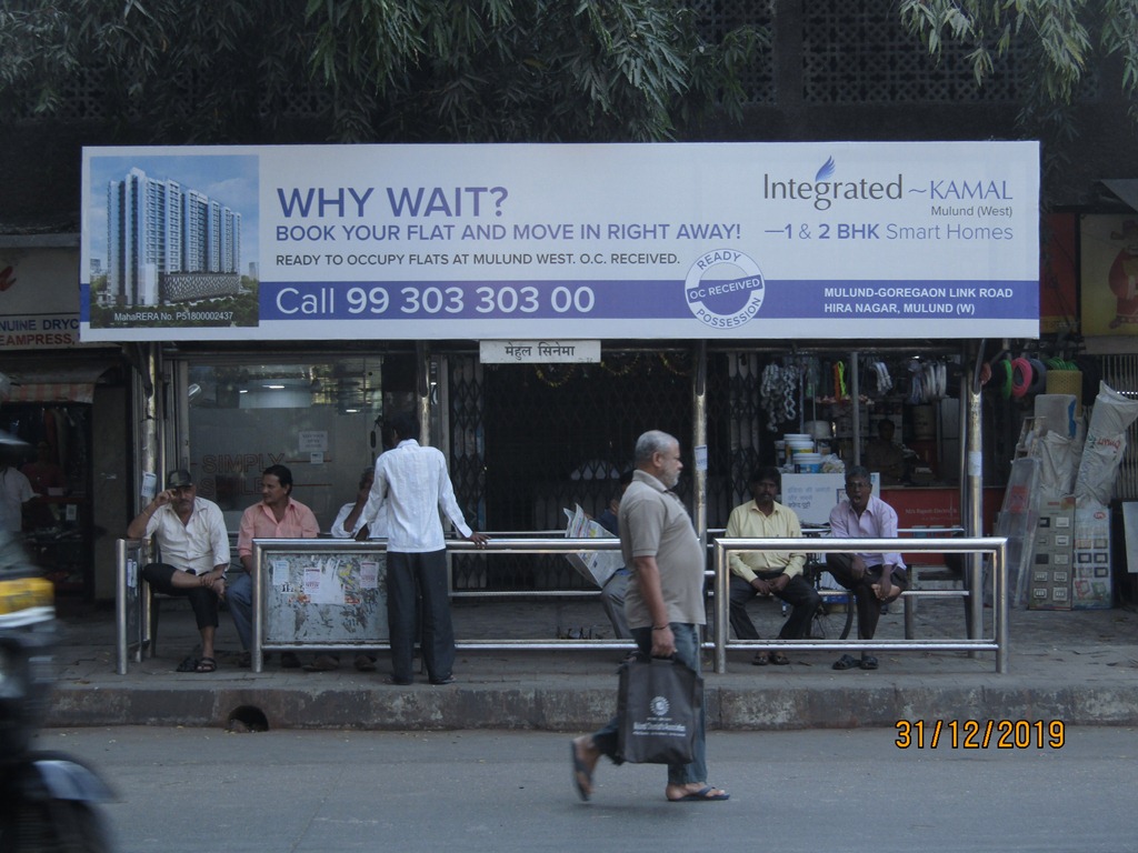 Bus Queue Shelter - Jawaharlal Nehru Road - Mehul Cinema,   Mulund (W),   Mumbai,   Maharashtra