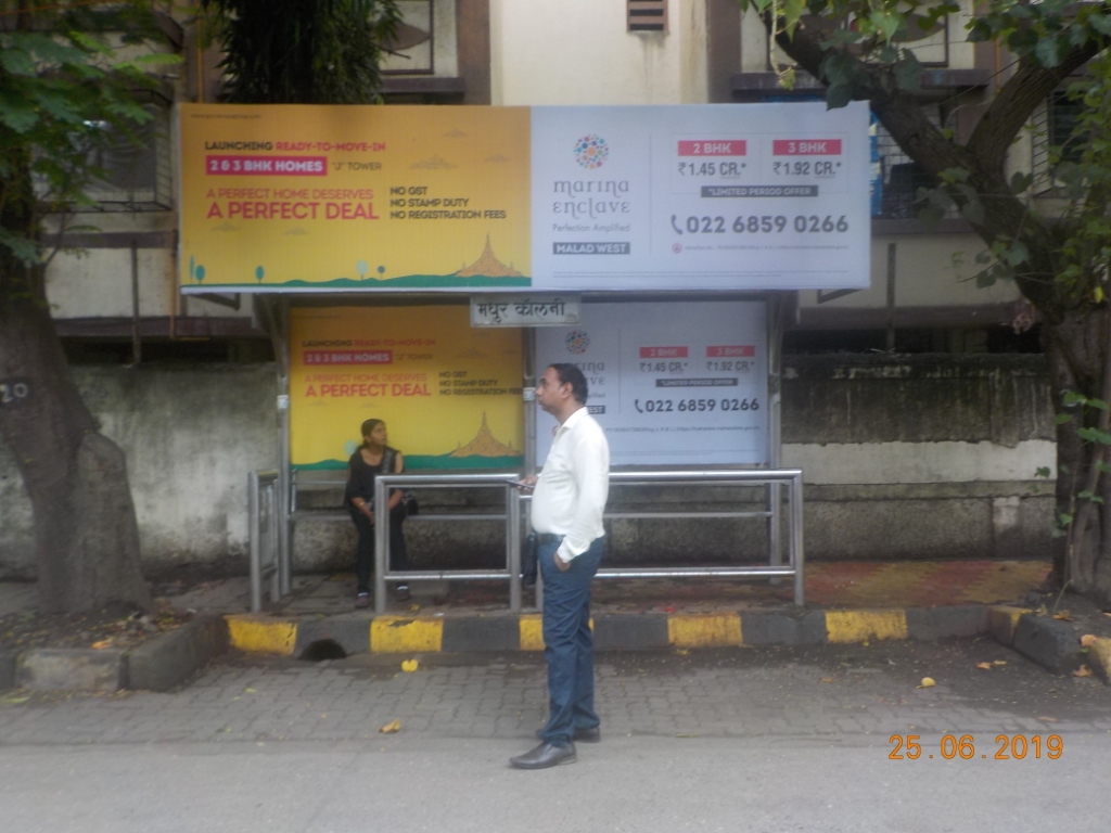 Bus Queue Shelter - - Madhur Society,   Malad West,   Mumbai,   Maharashtra