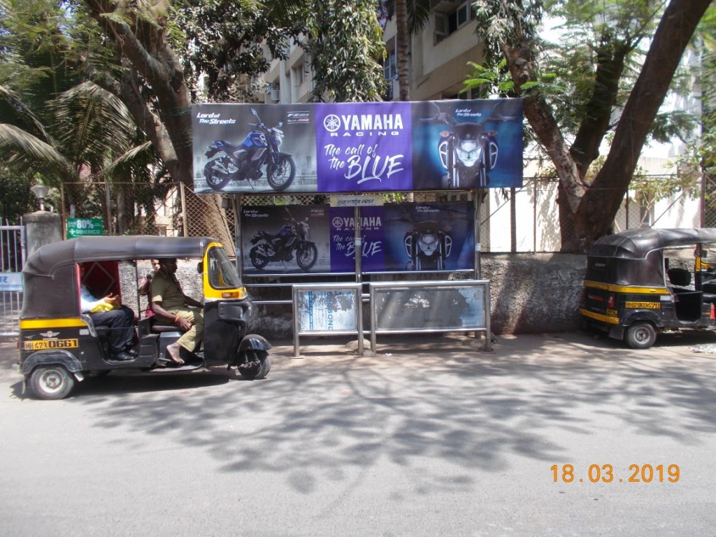 Bus Queue Shelter - Near Movie Time - Evershine Nagar,   Malad West,   Mumbai,   Maharashtra