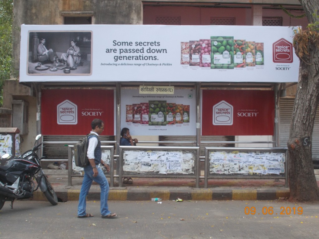 Bus Queue Shelter - Near Station - Kandivali Bus Station,   Kandivali West,   Mumbai,   Maharashtra