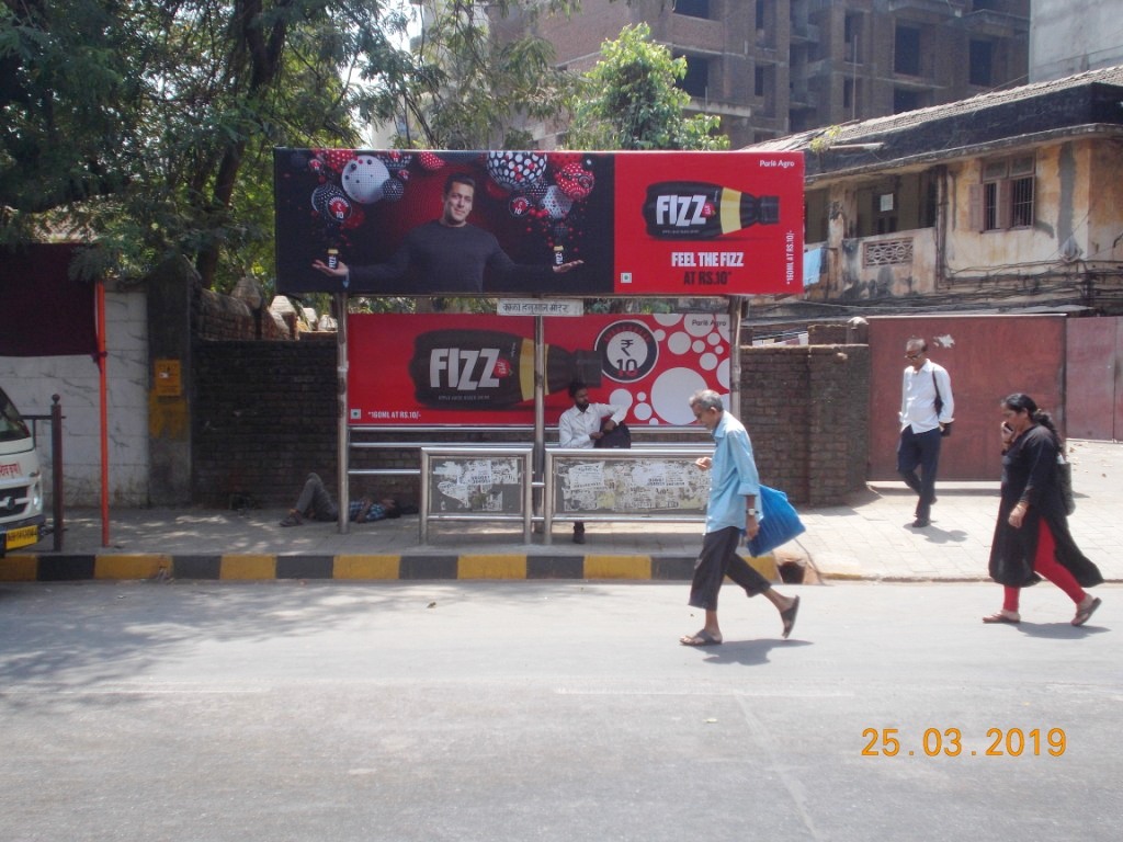 Bus Queue Shelter - Near Dena Bank - Kala Hanuman Mandir, Kandivali West, Mumbai, Maharashtra Bus Queue Shelter - Near Dena Bank - Kala Hanuman Mandir, Kandivali West, Mumbai, Maharashtra
