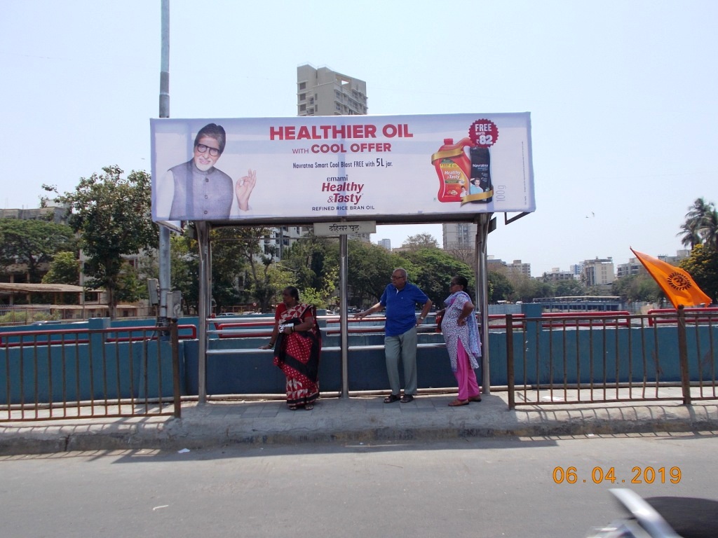 Bus Queue Shelter - - Dahisar Bridge,   Dahisar West,   Mumbai,   Maharashtra
