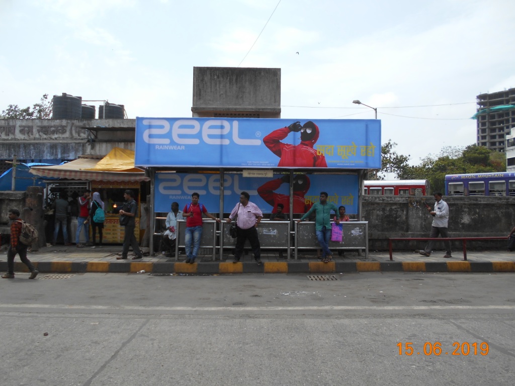 Bus Queue Shelter - Outside Goregaon Station - Goregaon Railway Station East, Goregaon ( East ), Mumbai, Maharashtra Bus Queue Shelter - Outside Goregaon Station - Goregaon Railway Station East, Goregaon ( East ), Mumbai, Maharashtra