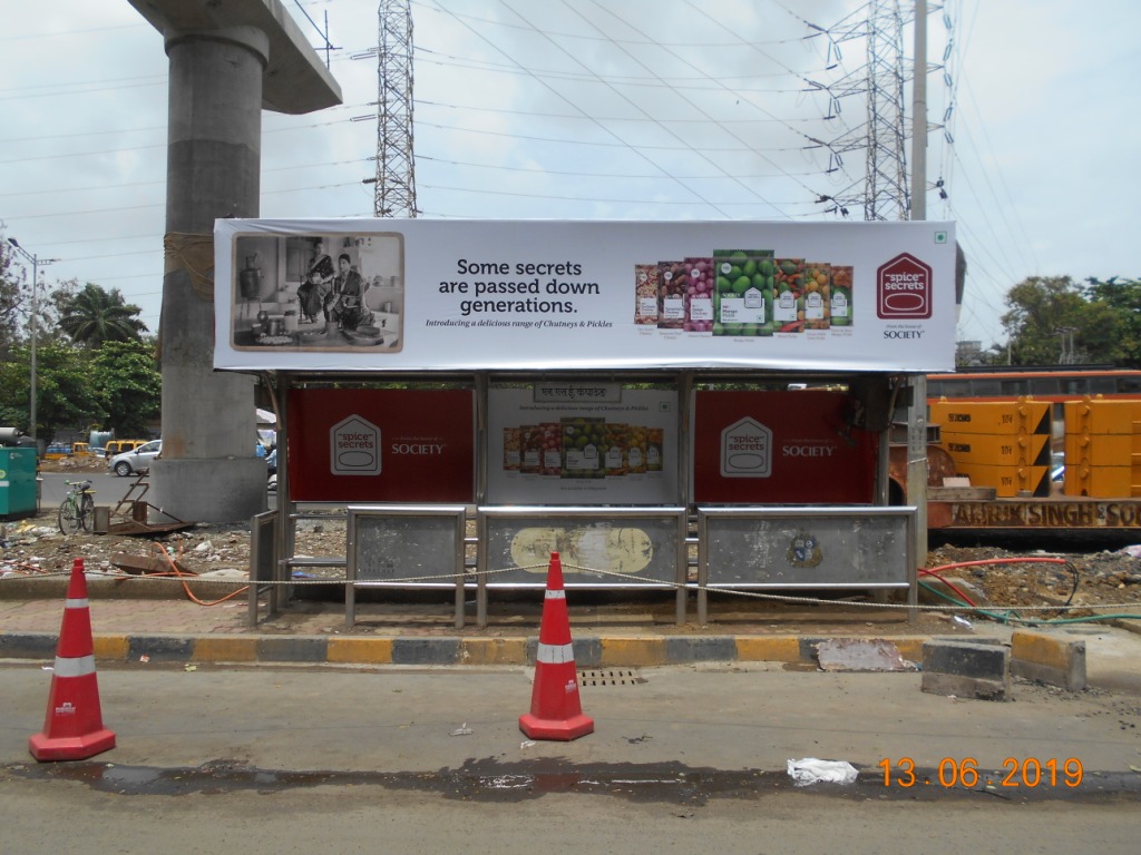 Bus Queue Shelter - Near The Hub - Nsc Centre, Goregaon ( East ), Mumbai, Maharashtra Bus Queue Shelter - Near The Hub - Nsc Centre, Goregaon ( East ), Mumbai, Maharashtra