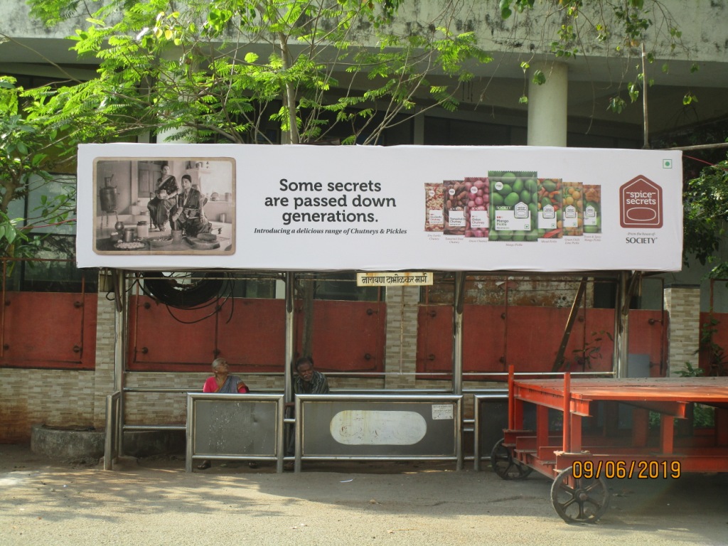 Bus Queue Shelter - - Narayan Dabholkar Marg, Nepensea Road, Mumbai, Maharashtra Bus Queue Shelter - - Narayan Dabholkar Marg, Nepensea Road, Mumbai, Maharashtra