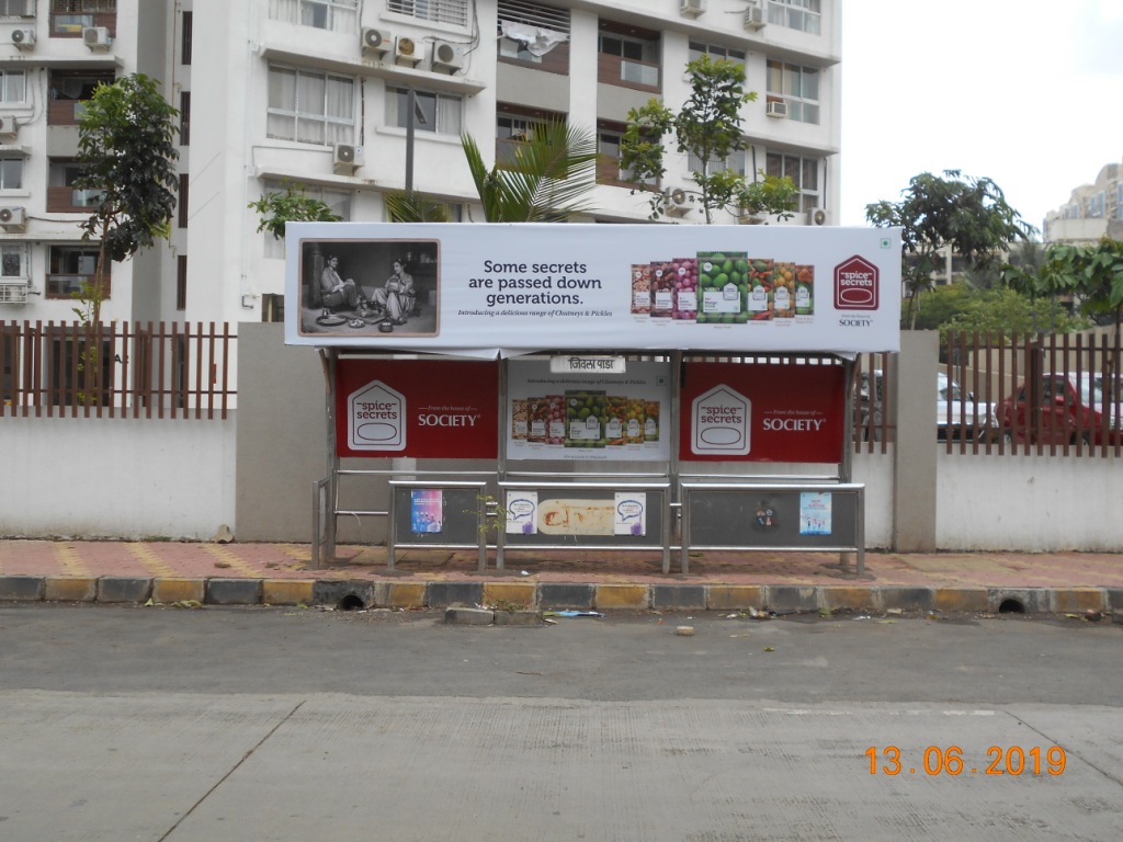 Bus Queue Shelter - O/S Gundeja Trillium - Jivala Pada,   Kandivali East,   Mumbai,   Maharashtra