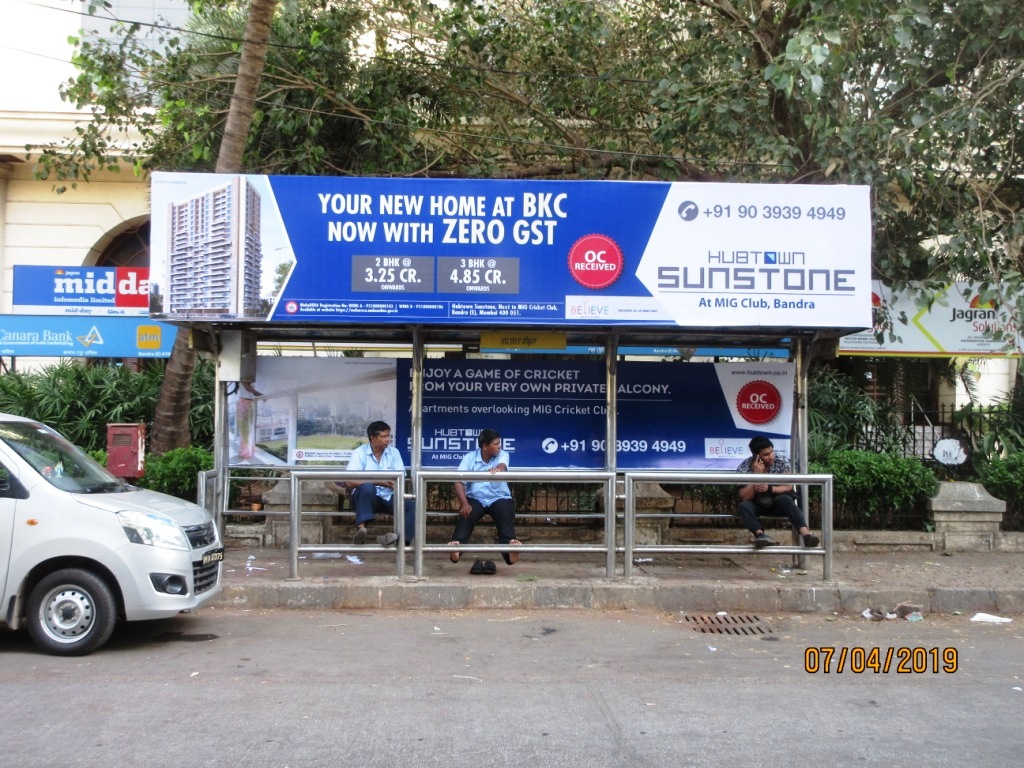 Bus Queue Shelter - - Rna Complex/Hollmark Business Plaza, Bandra East, Mumbai, Maharashtra Bus Queue Shelter - - Rna Complex/Hollmark Business Plaza, Bandra East, Mumbai, Maharashtra
