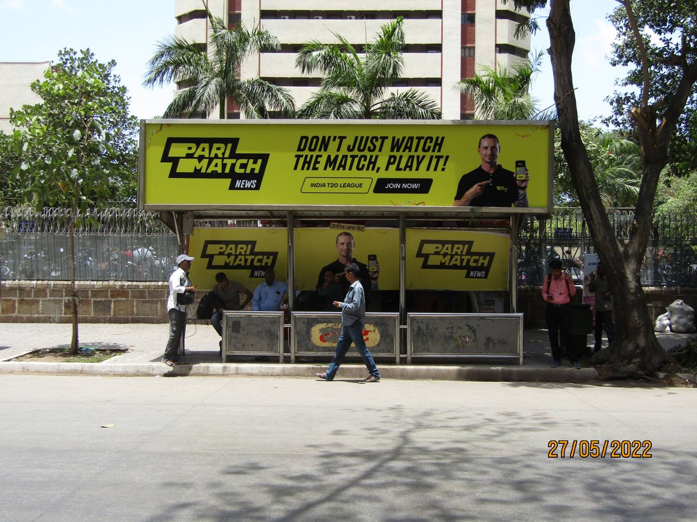 Bus Queue Shelter - Sadhu Vaswani Marg - Cuffe Parade,  World Trade Centre,   Cuffe Parade,   Mumbai,   Maharashtra